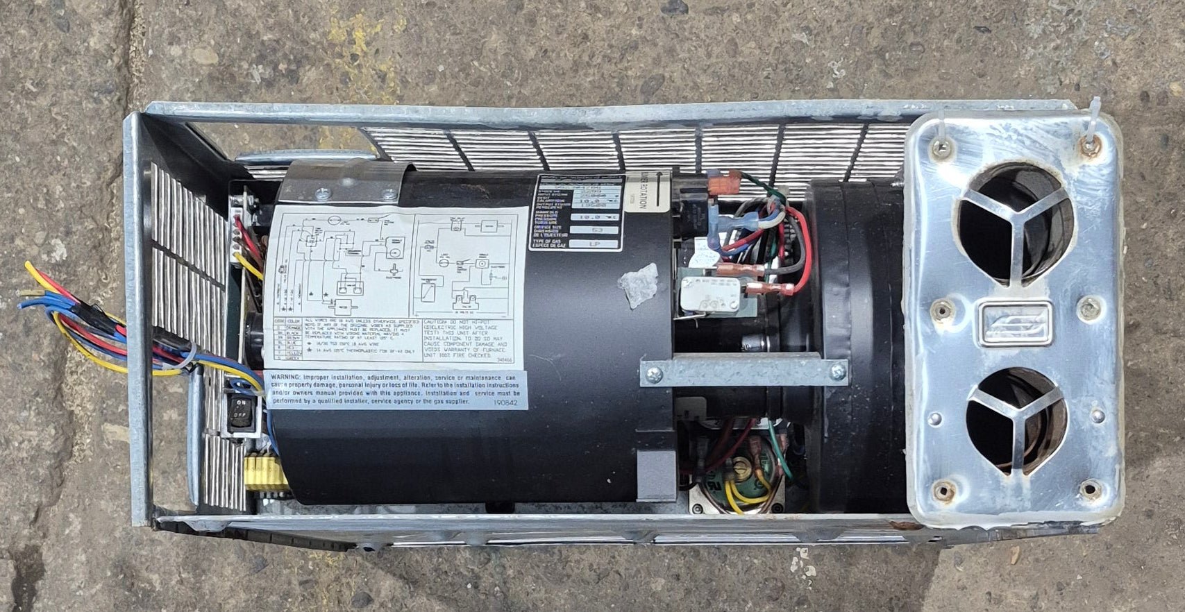 25,000 BTU USED SF - 25F Suburban RV Propane Furnace - Young Farts RV Parts