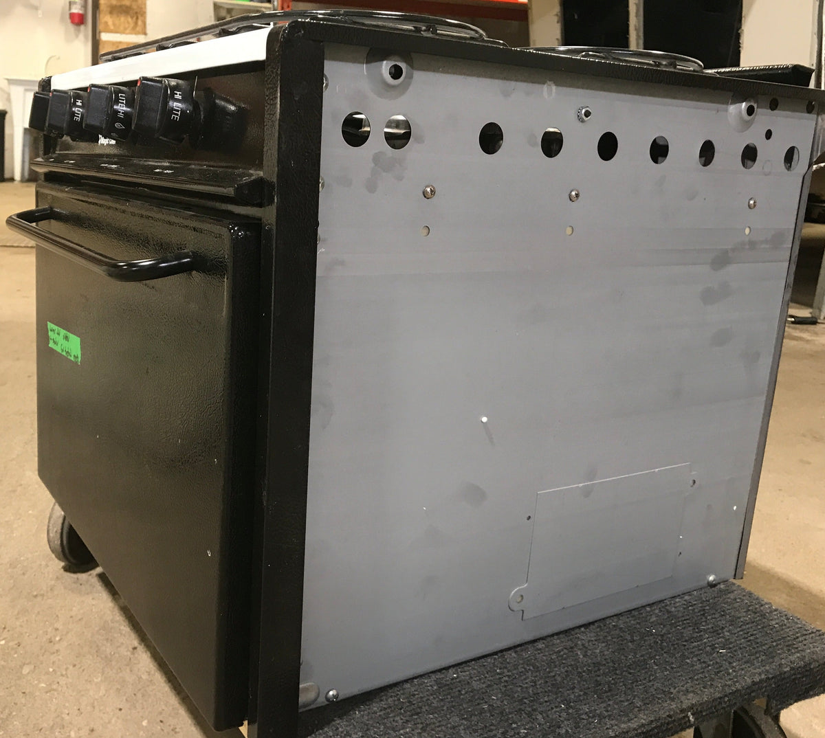 Used Magic Chef RV Range / Cooktop, 3 Burner - CLY1631BDH