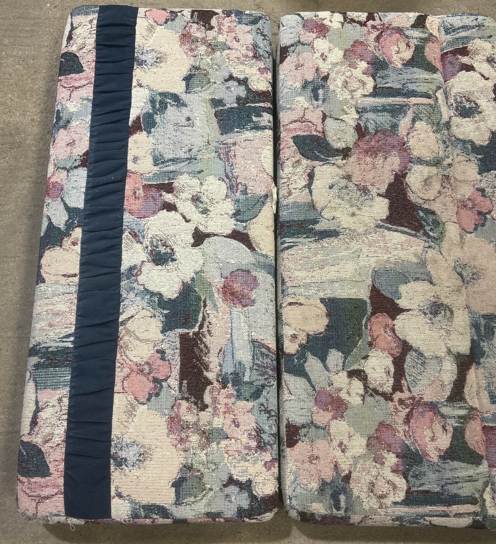 Used Dinette Cushion Set- 4 piece - 2 @ 40