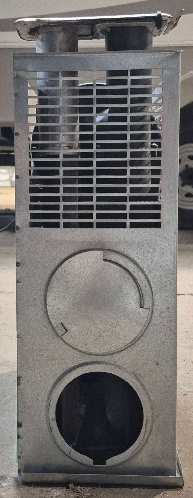 30,000 BTU USED SF - 30F Suburban RV Propane Furnace - Young Farts RV Parts