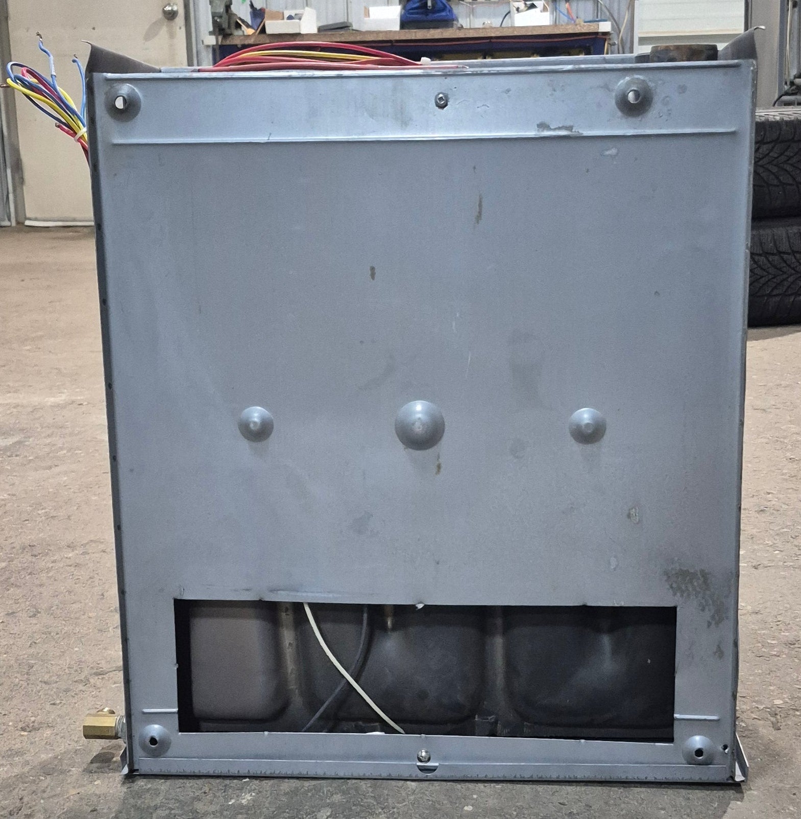 30,000 BTU USED SF - 30F Suburban RV Propane Furnace - Young Farts RV Parts