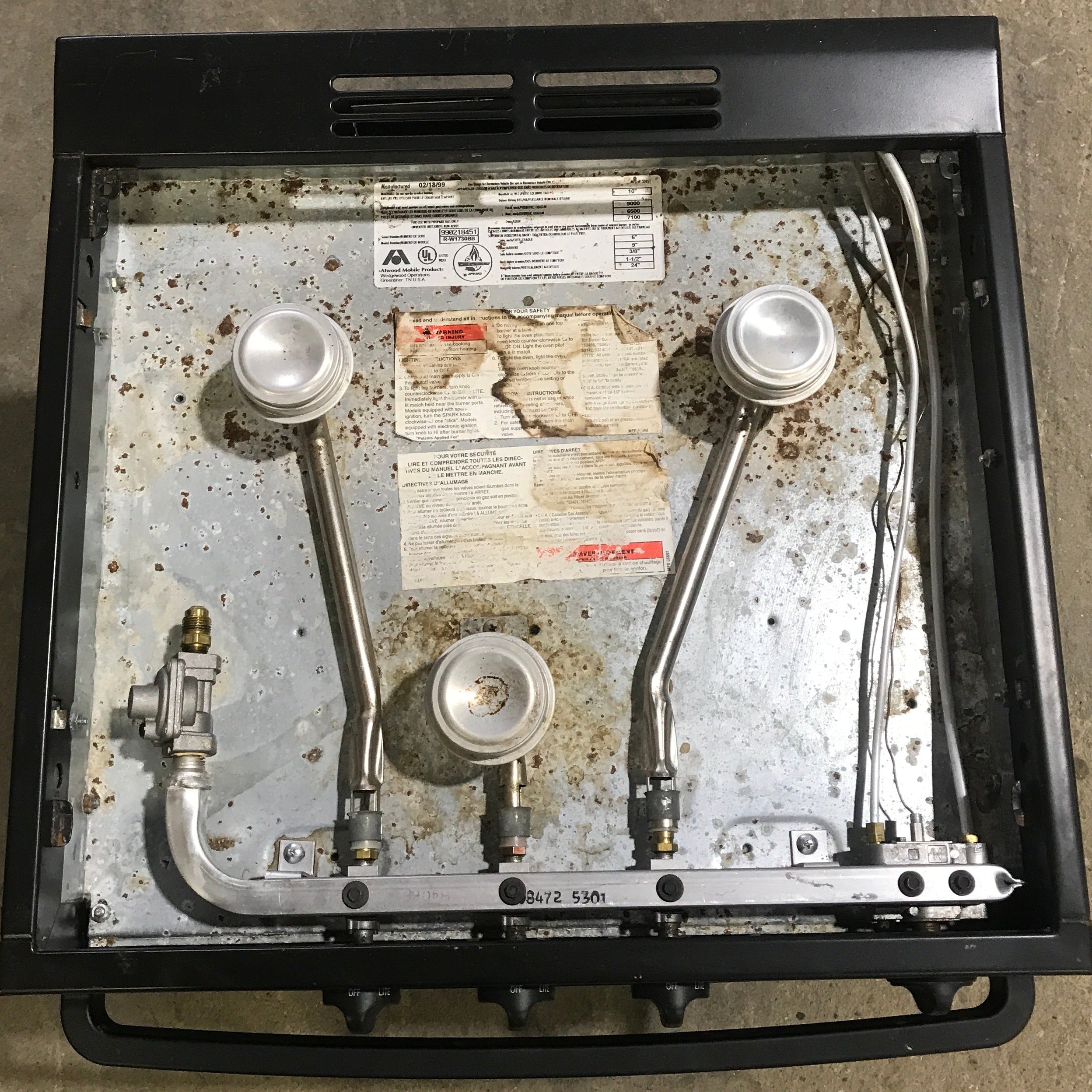 Used Atwood / Wedgewood Range Stove, 3-Burner - R-W1730BB