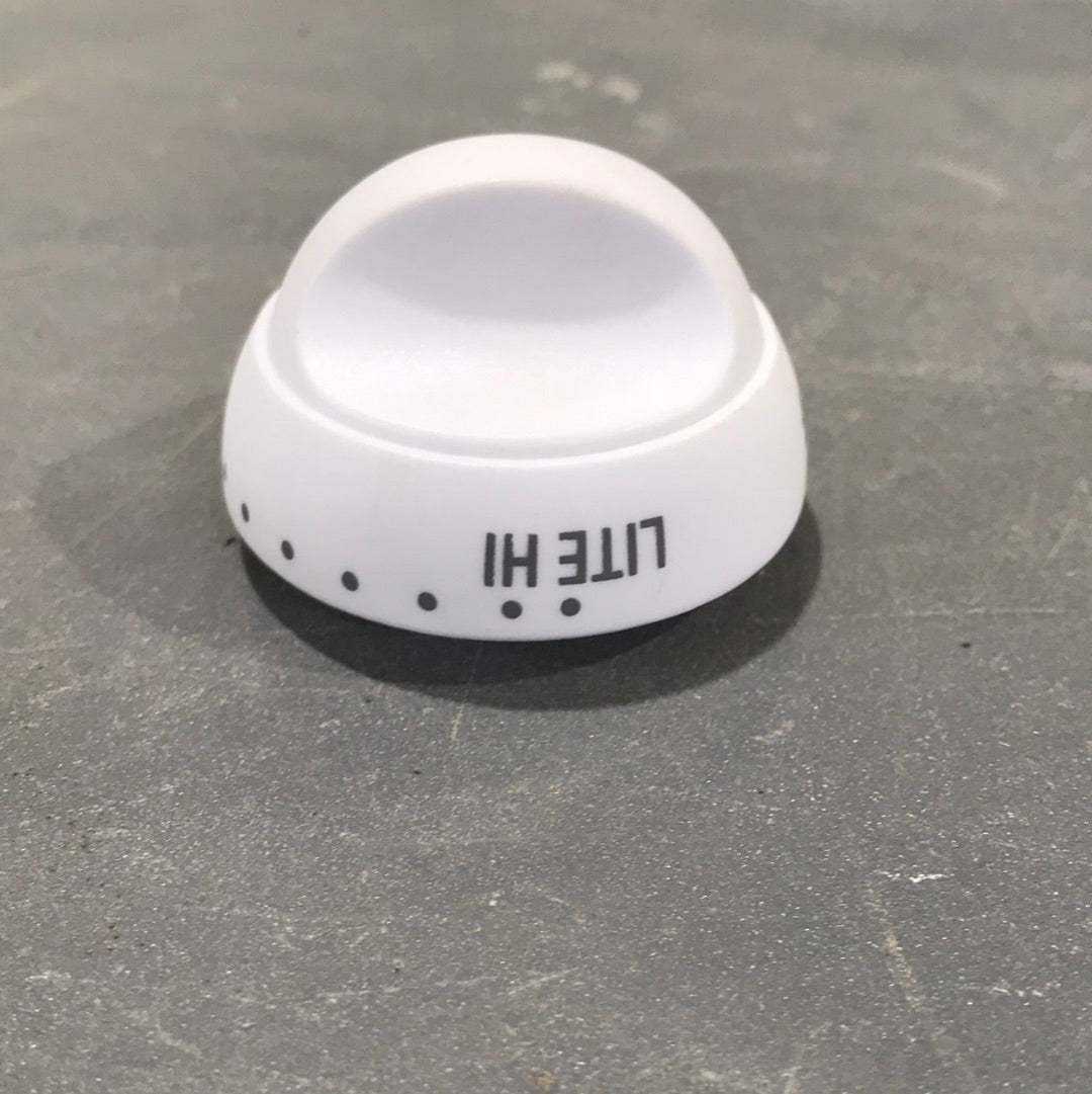 Used SUBURBAN Top Burner Knob -140237