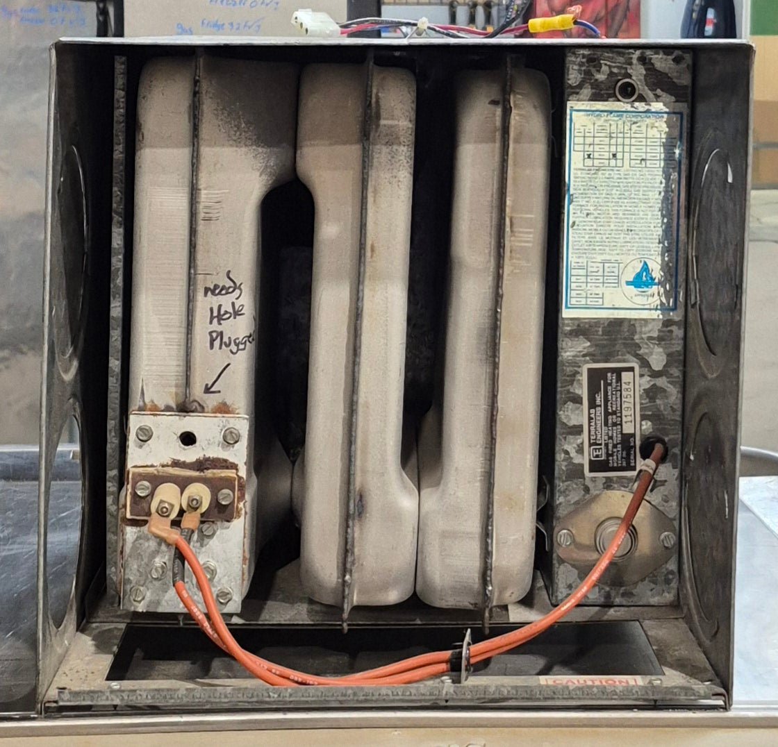 31,000 BTU USED 8232 Atwood / Hydro Flame Propane Furnace - Young Farts RV Parts