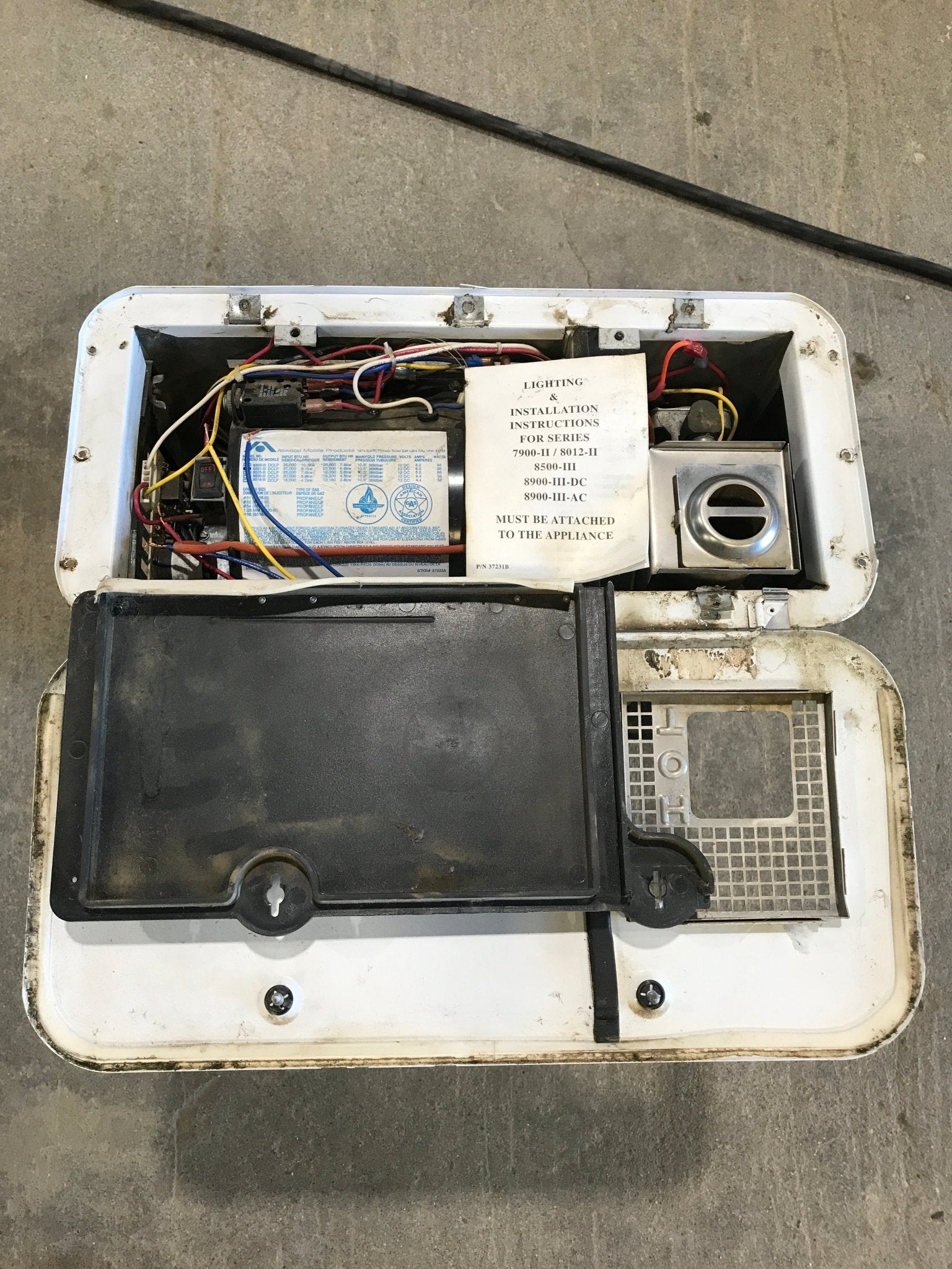 31000 BTU USED 8531 III DCLP HYDROFLAME RV Propane Furnace - Young Farts RV Parts