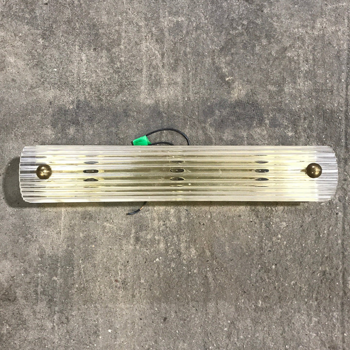 Used Interior Light Fixture LR90964 | Cat. No. 526