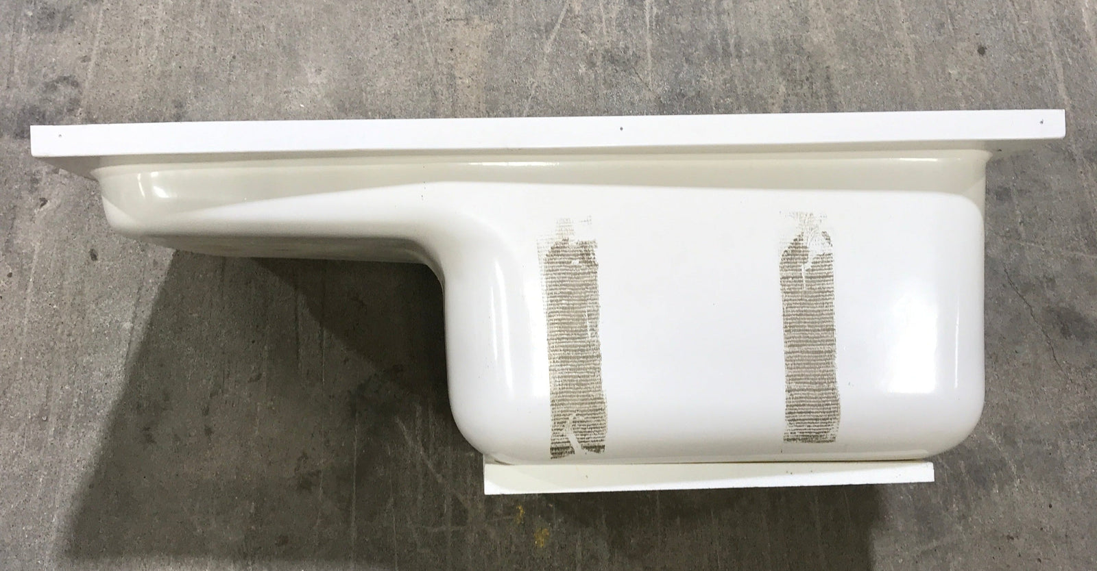 Used RV Step Bath Tub 36” L x 24” W - Left Hand Drain
