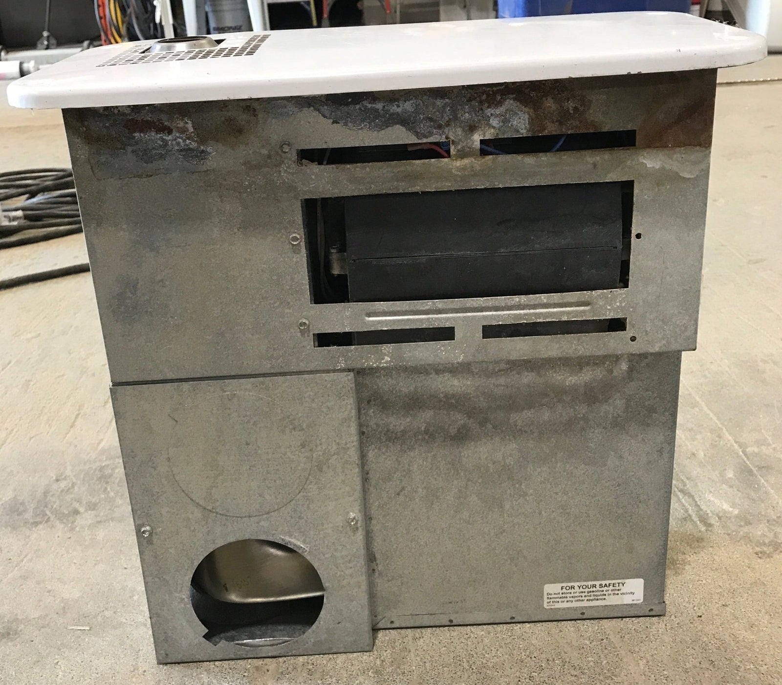 35000 BTU USED 8535 IV DCLP RV Propane Furnace - Young Farts RV Parts