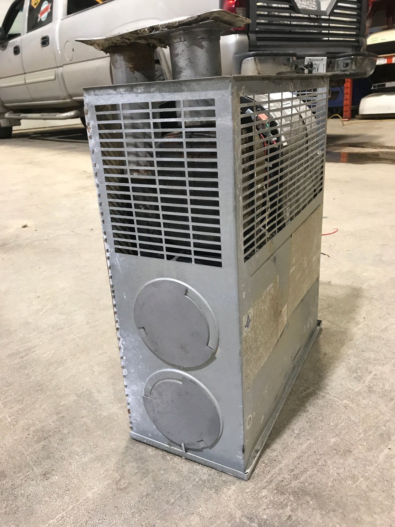 35,000 BTU USED SF - 35 Suburban RV Propane Furnace - Young Farts RV Parts