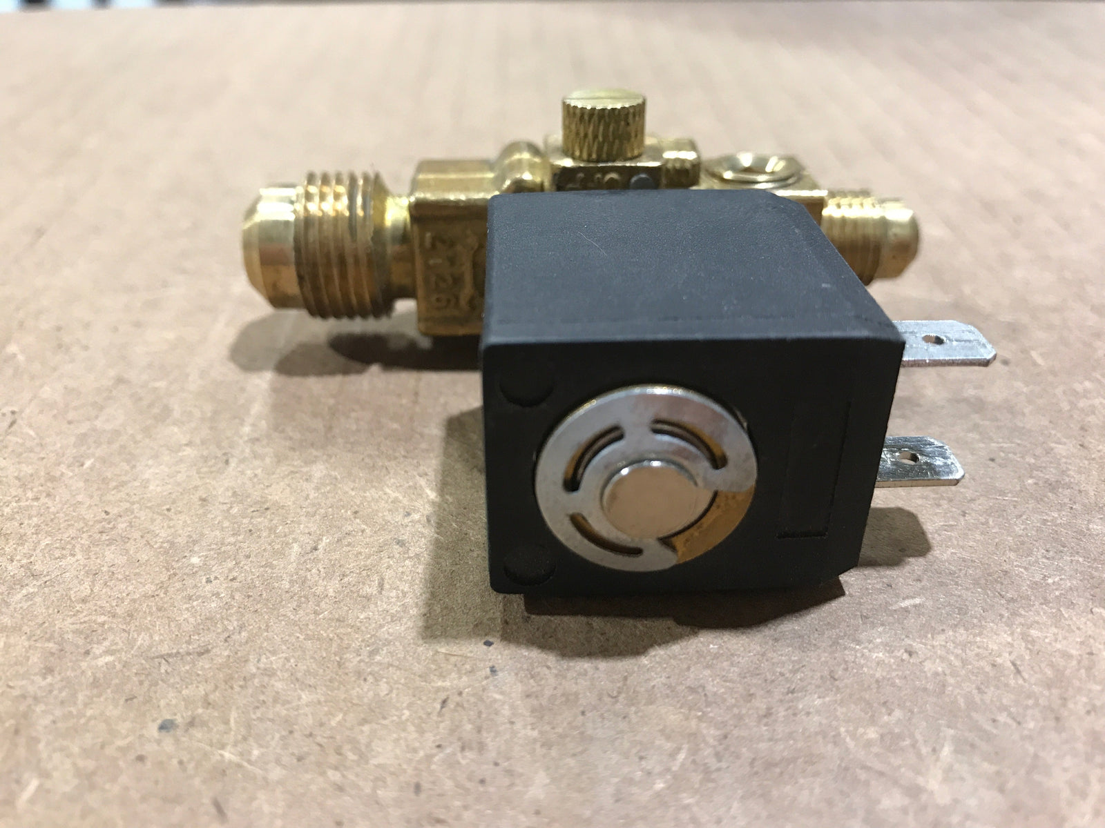 Used Norcold Refrigerator Gas Valve - 633726