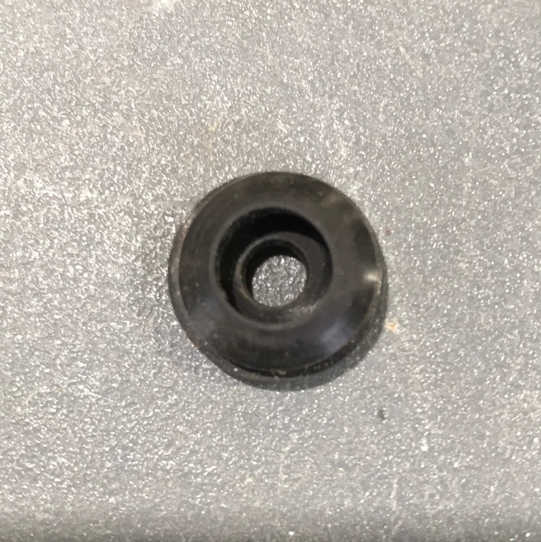 Used Suburban Grommet - 71129