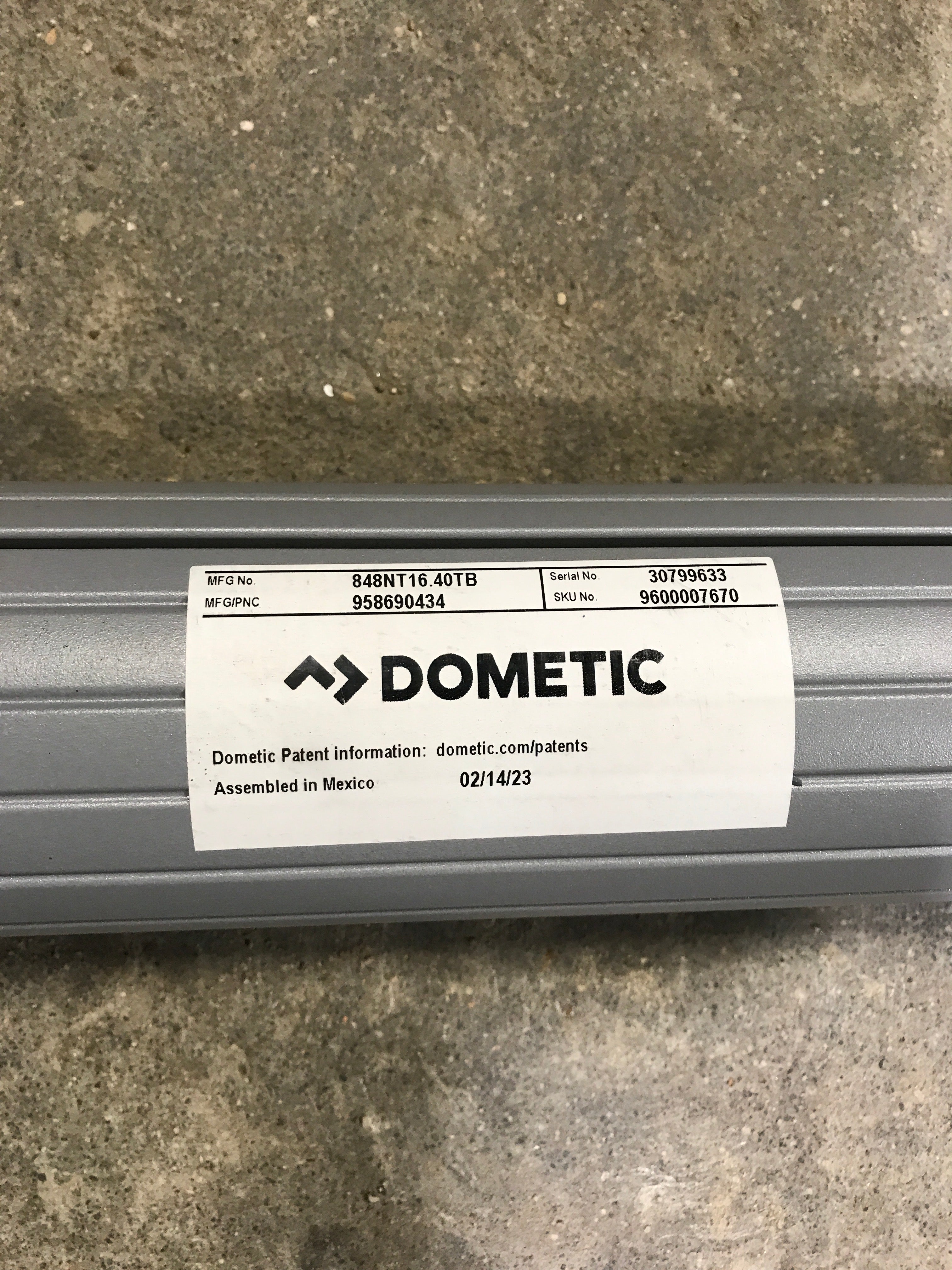 Used Dometic Awning Roller Tube 9 1/2'