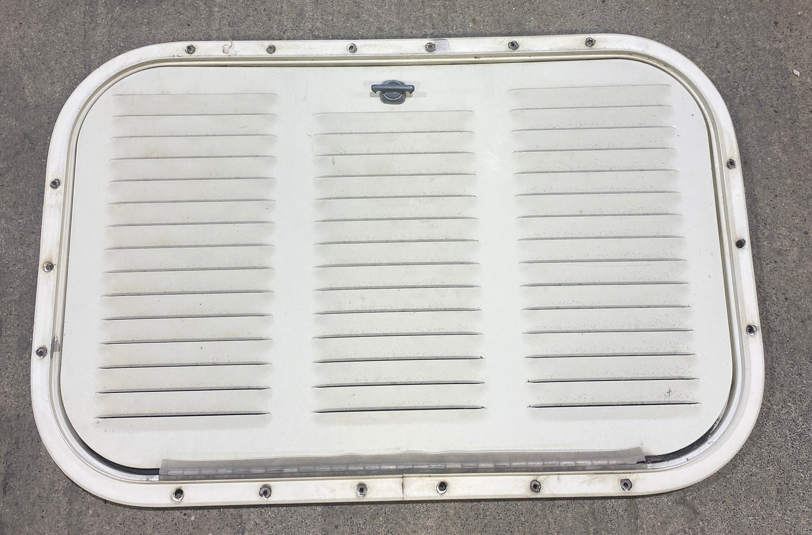 Used Retro - Off White Vent Door - NORCOLD