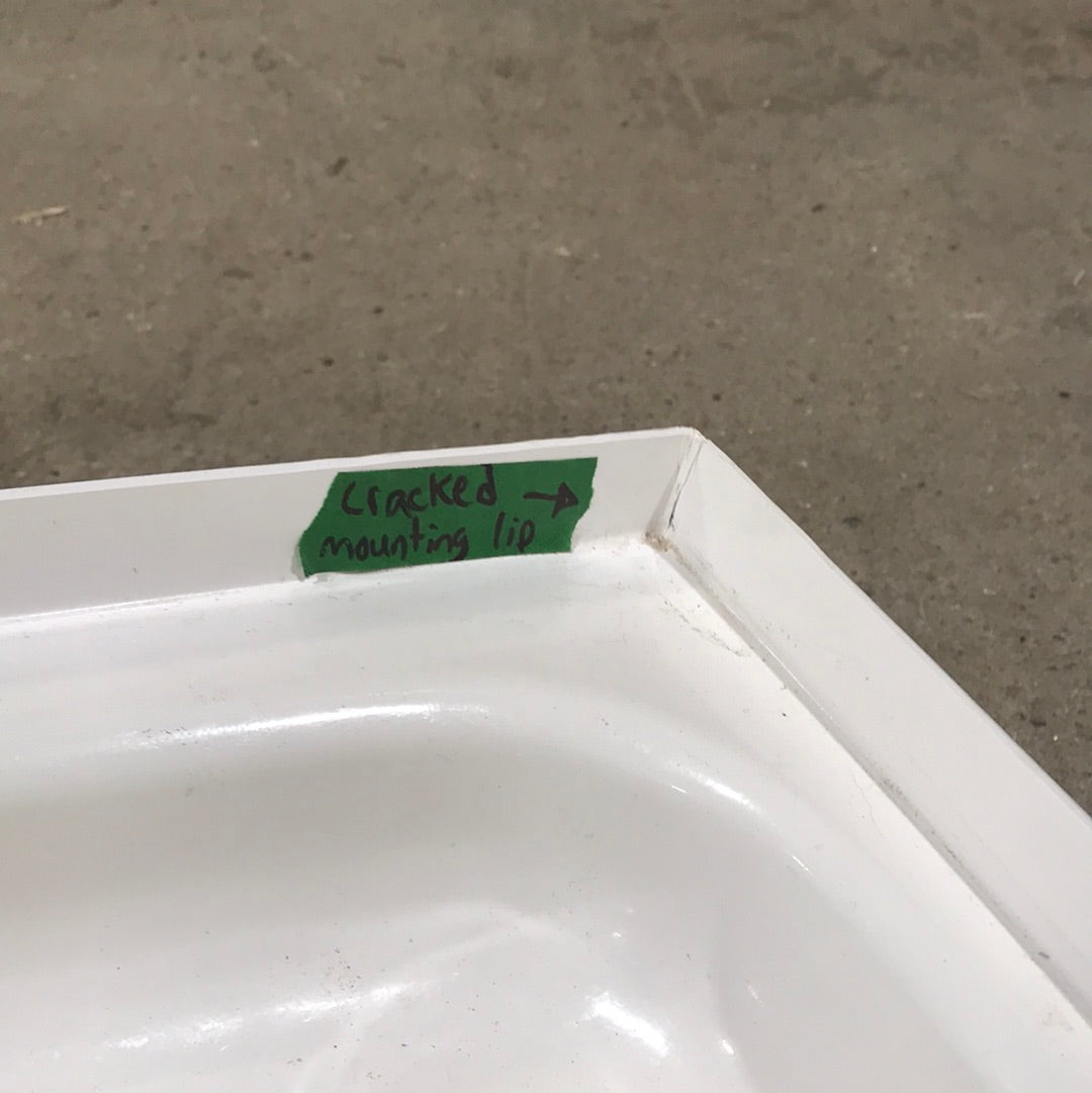Used RV Step Bath Tub 36” L x 24” W - Left Hand Drain