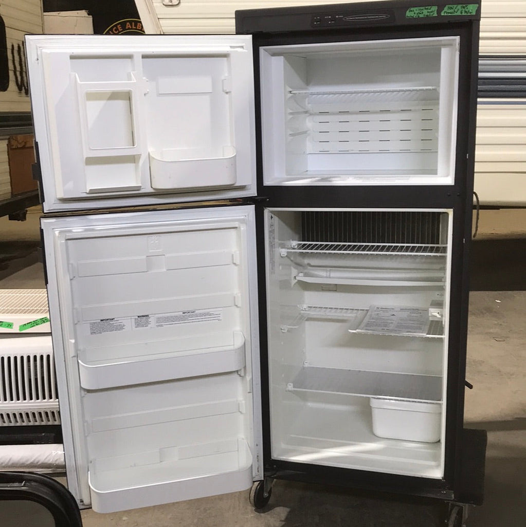 Used Complete Dometic RM2652 Fridge 2-WAY - Young Farts RV Parts