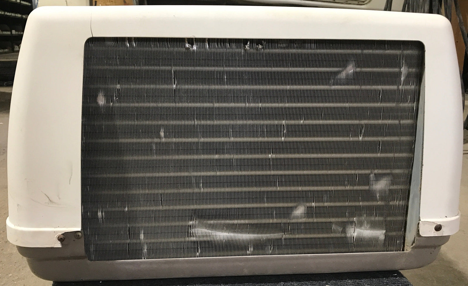 Used Carrier Air Conditioner, Head Unit, 13500BTU, Cool Only - 68RV14102A