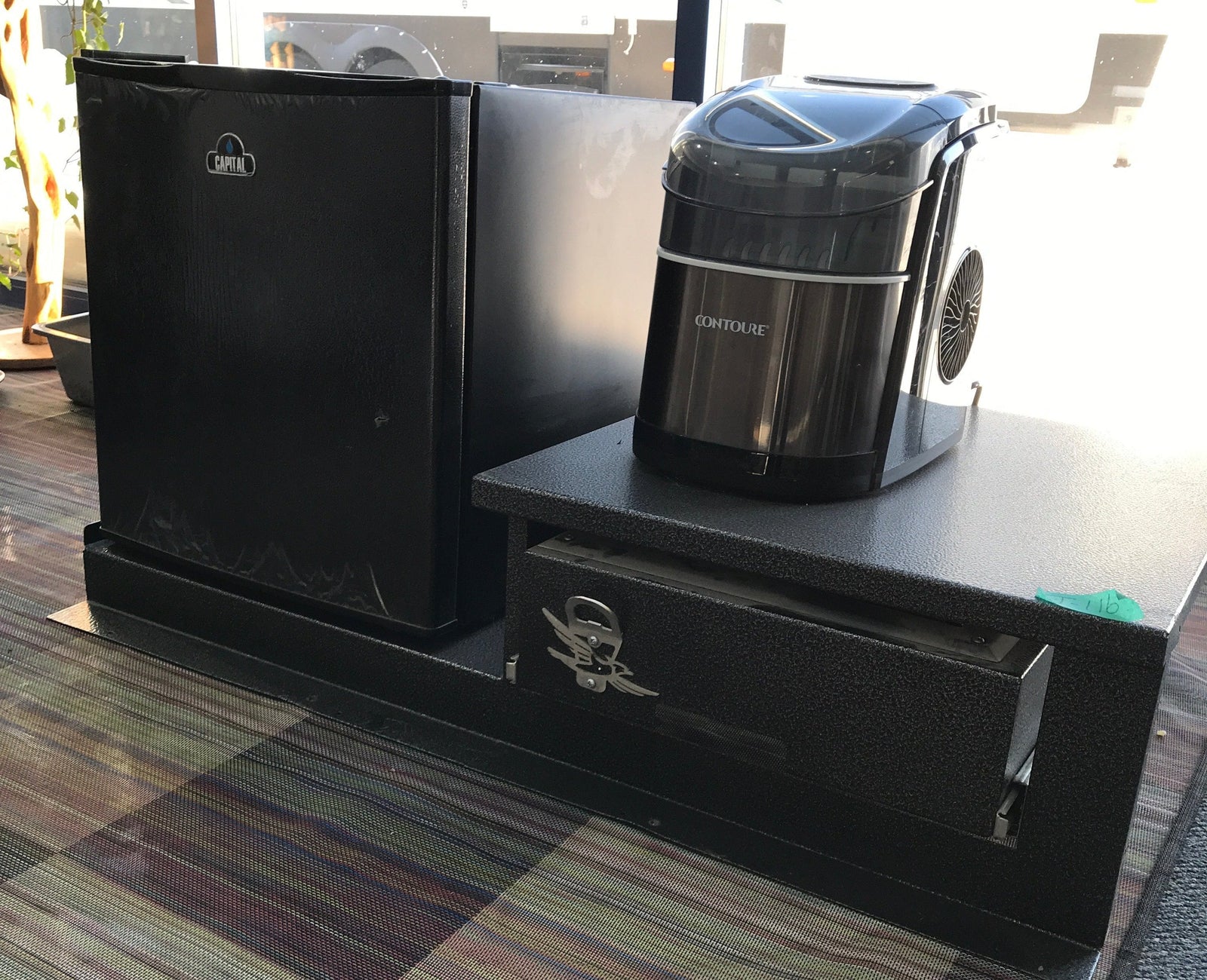 Used Capital Exterior/Outdoor Grill Kitchen Set