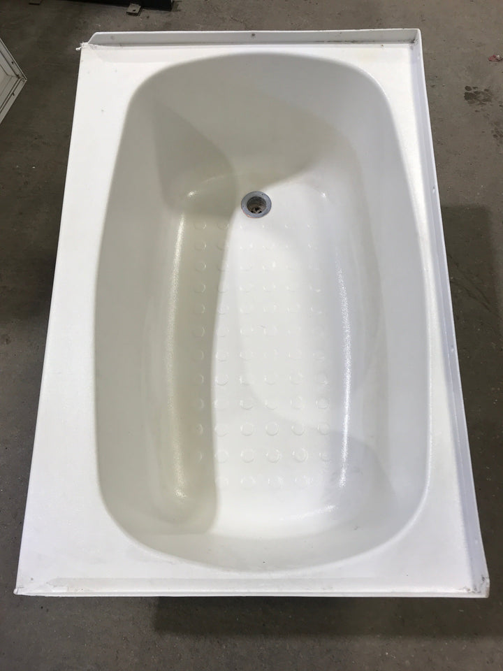 Used RV Bath Tub 36” L x 24 W ” - Left Hand Drain