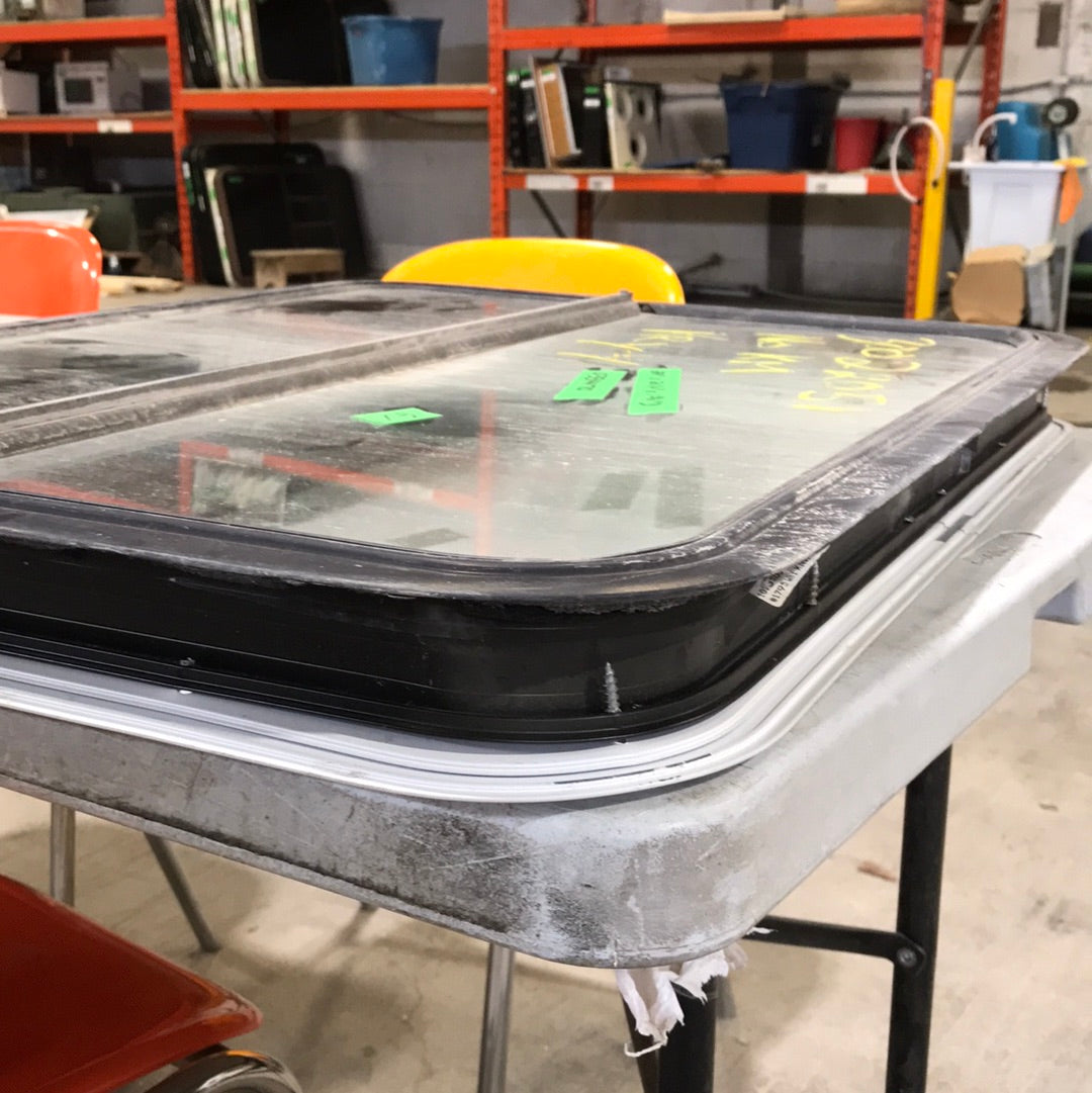 USED Black Radius Opening Window : 29