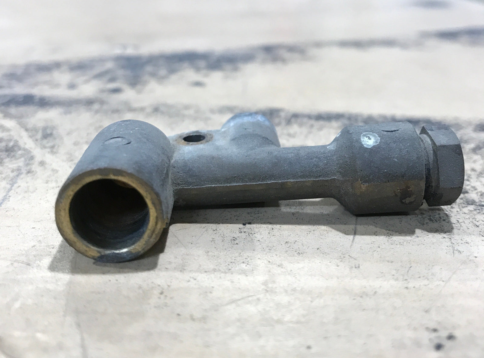 Used Dometic Coupling 2007518000