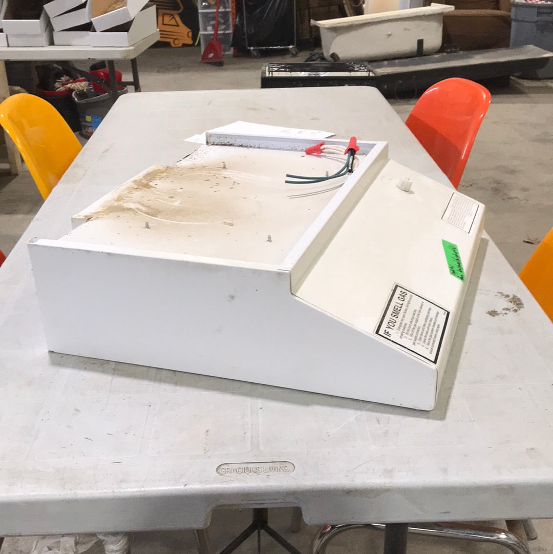 Used Ventline RV Range Hood Fan CC0317-02 - WHITE
