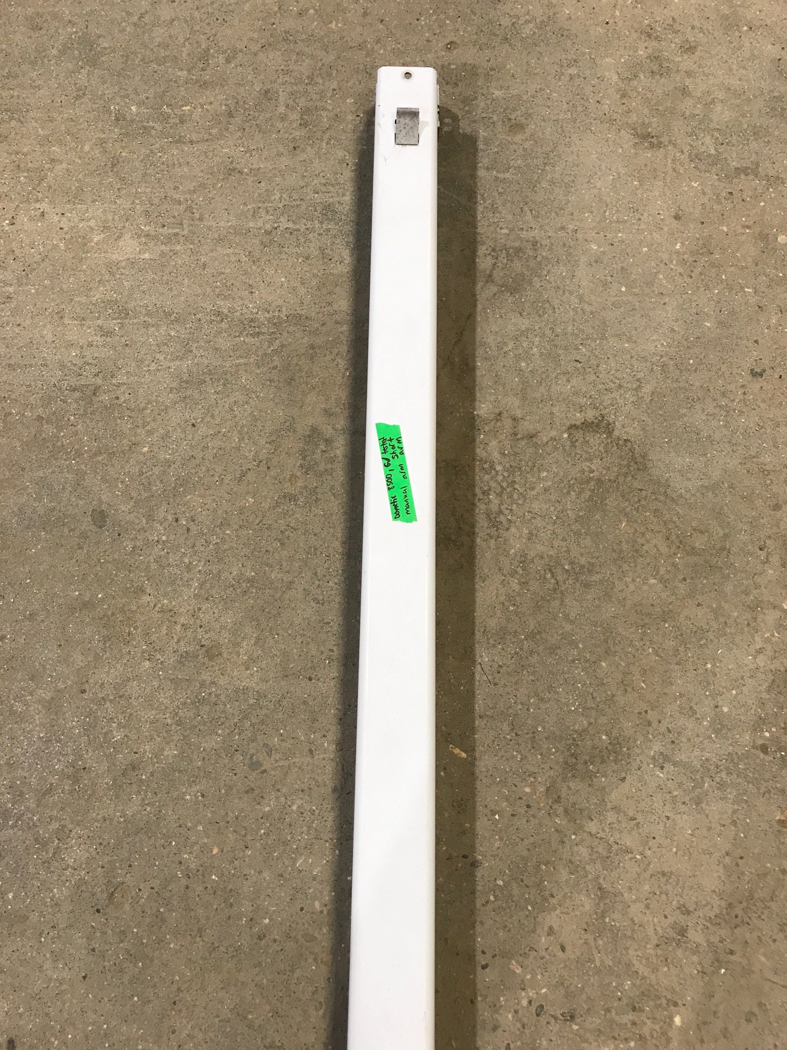 Used Dometic / A&E 8500 Awning Single Manual Arm