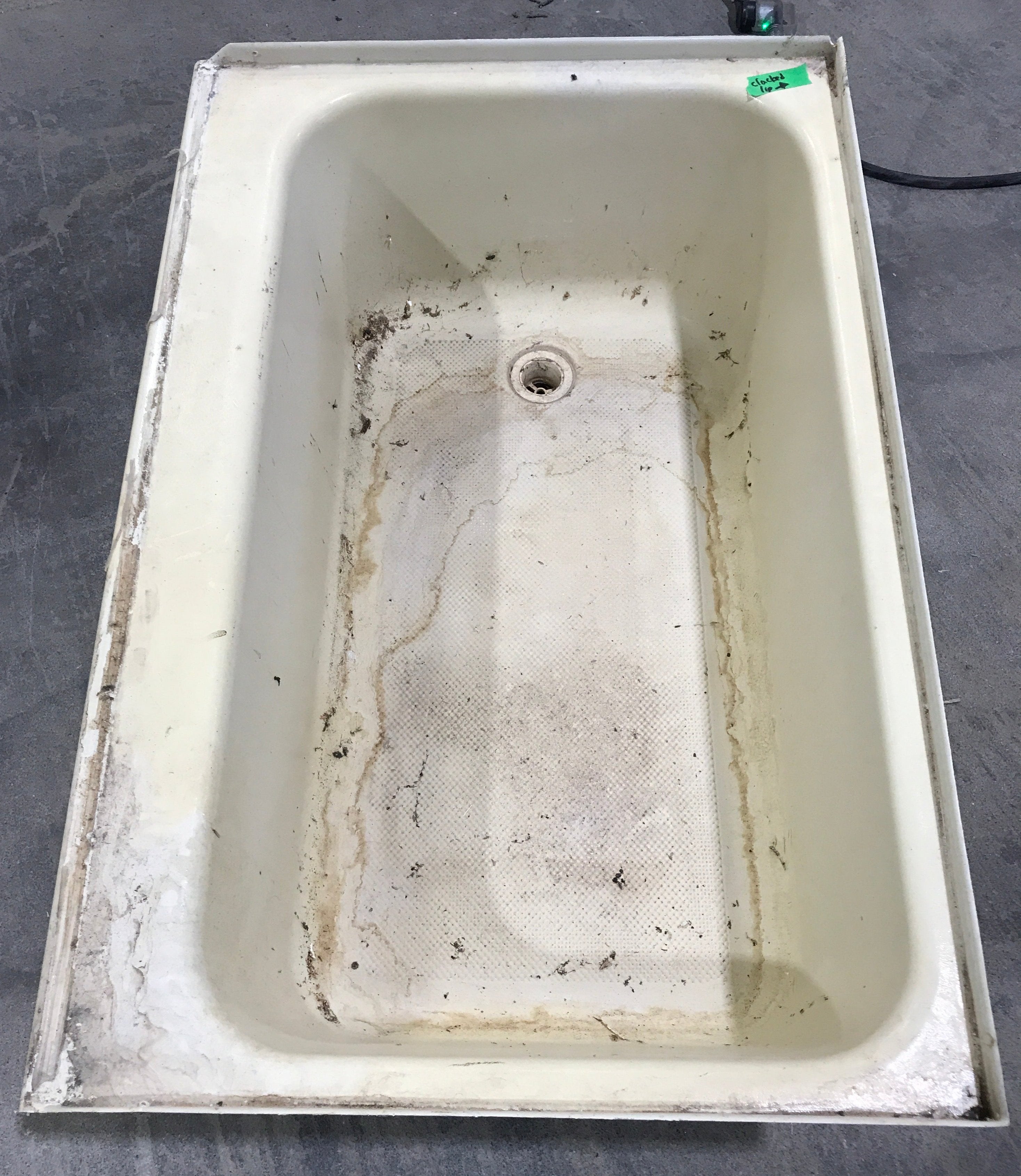 Used RV Bath Tub 36” L x 24 W ” Left Hand Drain