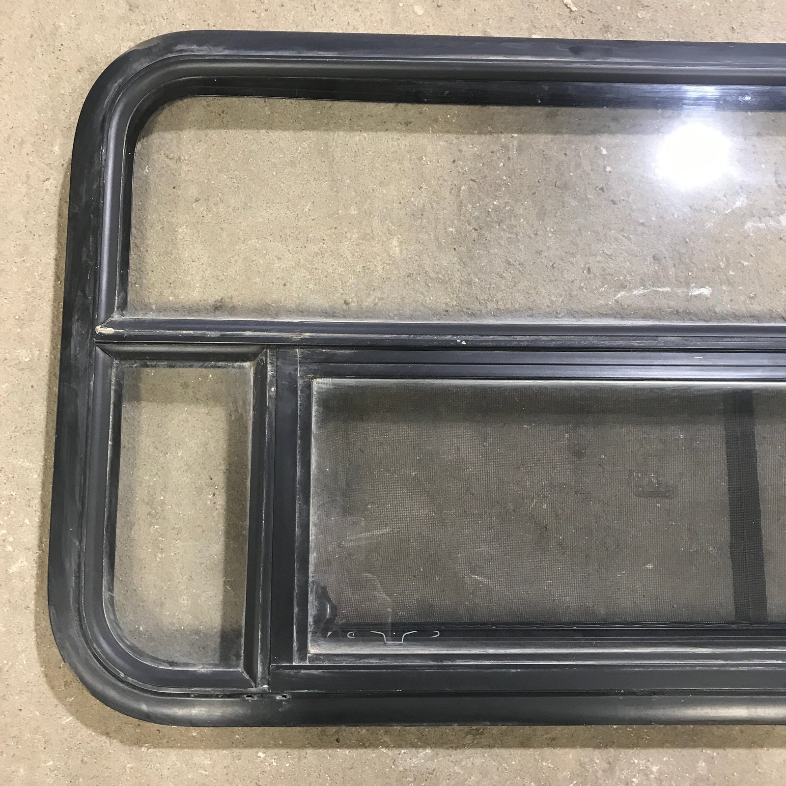 Used Black Radius Opening Window : 45.5