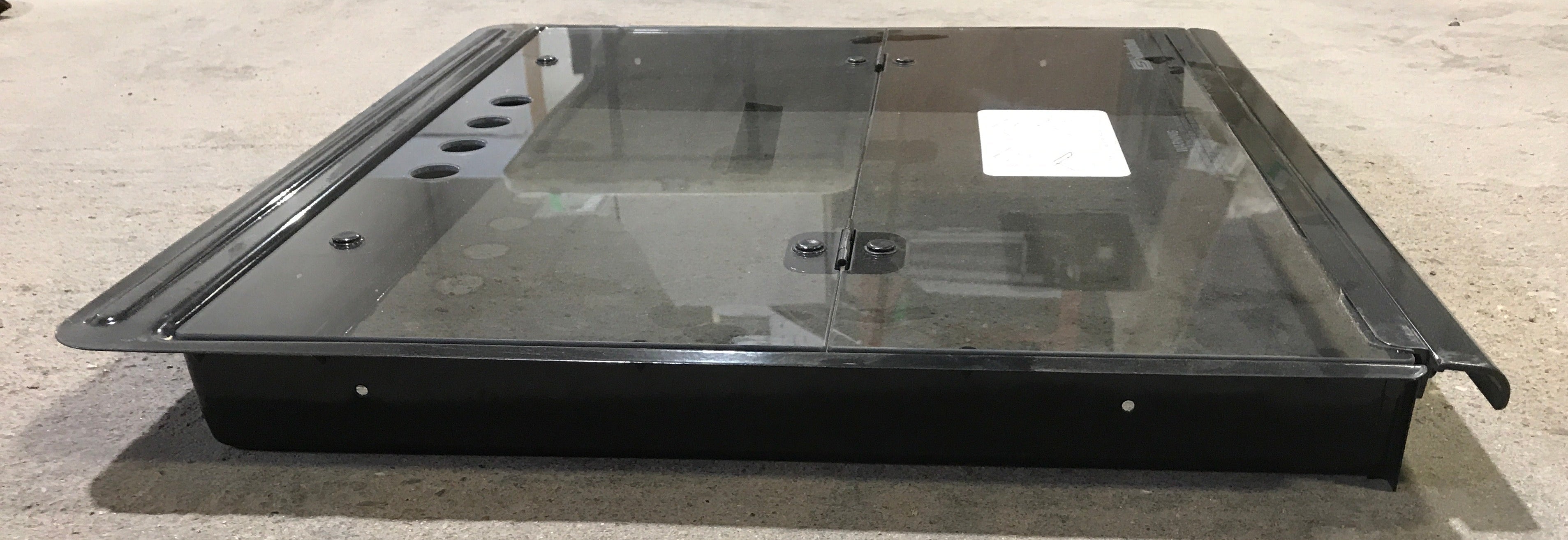 Used Suburban Stove Bi Fold Cover 3085A