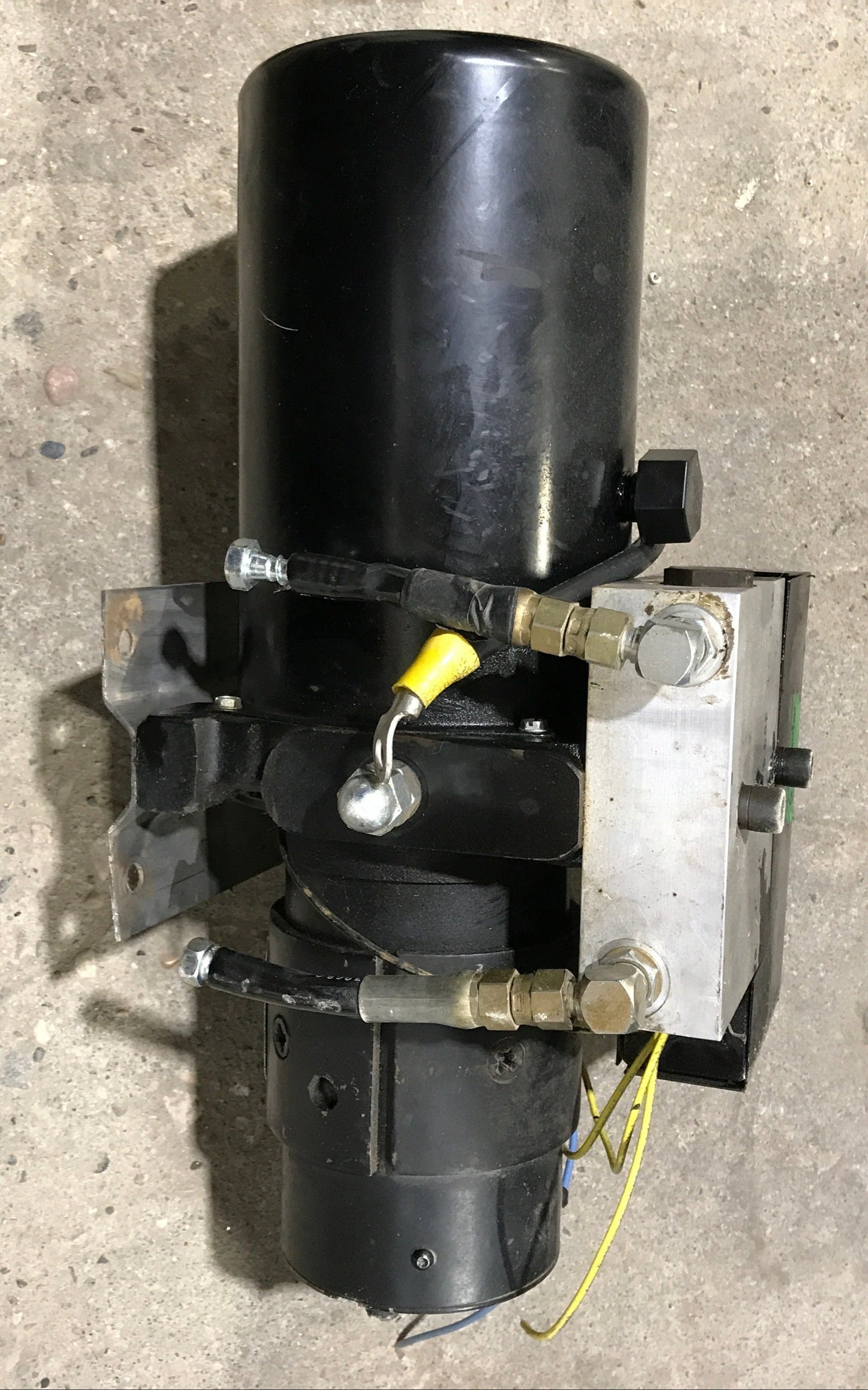 Used PRESTOLITE RV Slide Out Hydraulic Pump/Motor/Tank Assembly