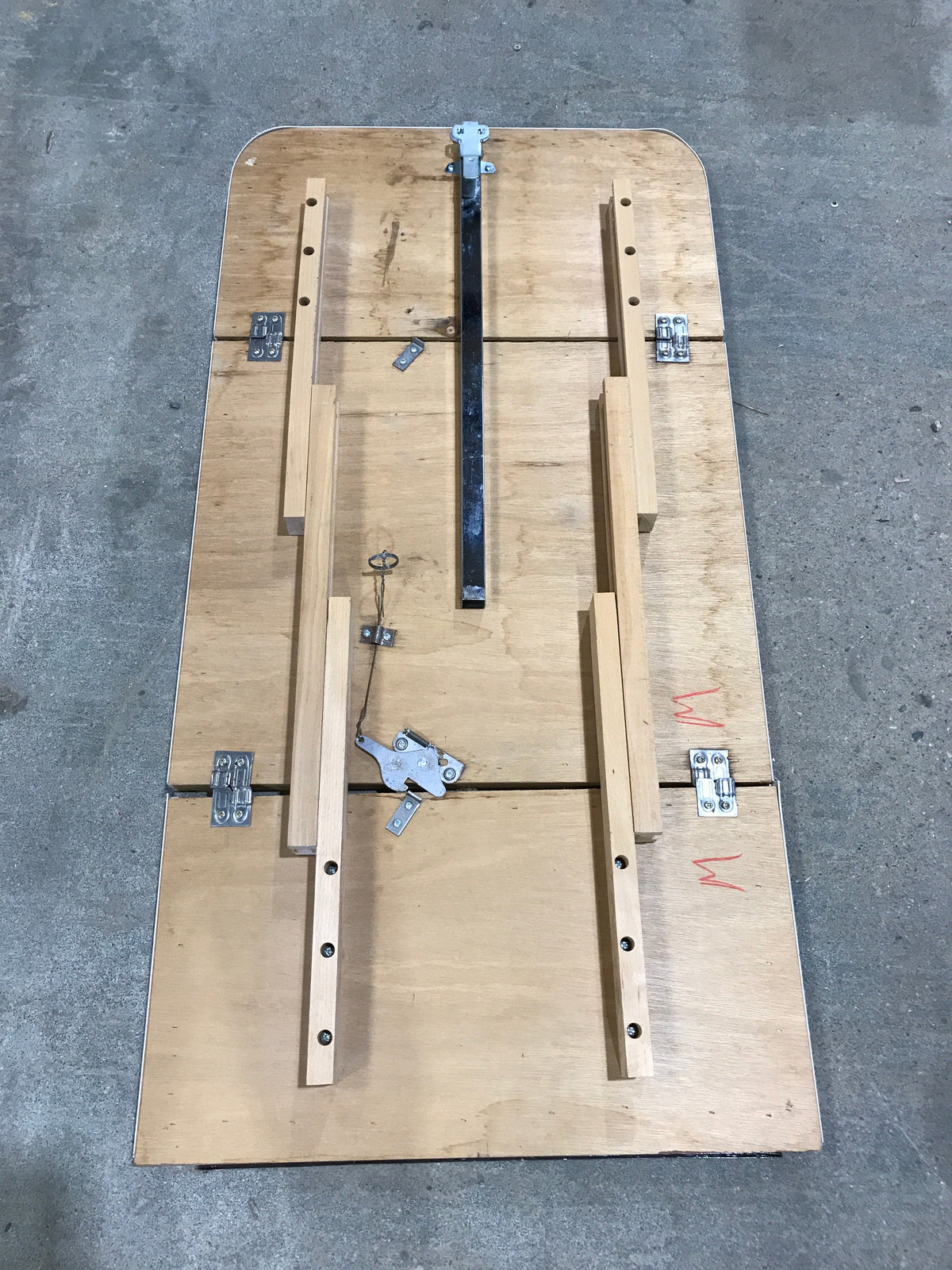 Used RV Wall Mount Table Top 25 3/4