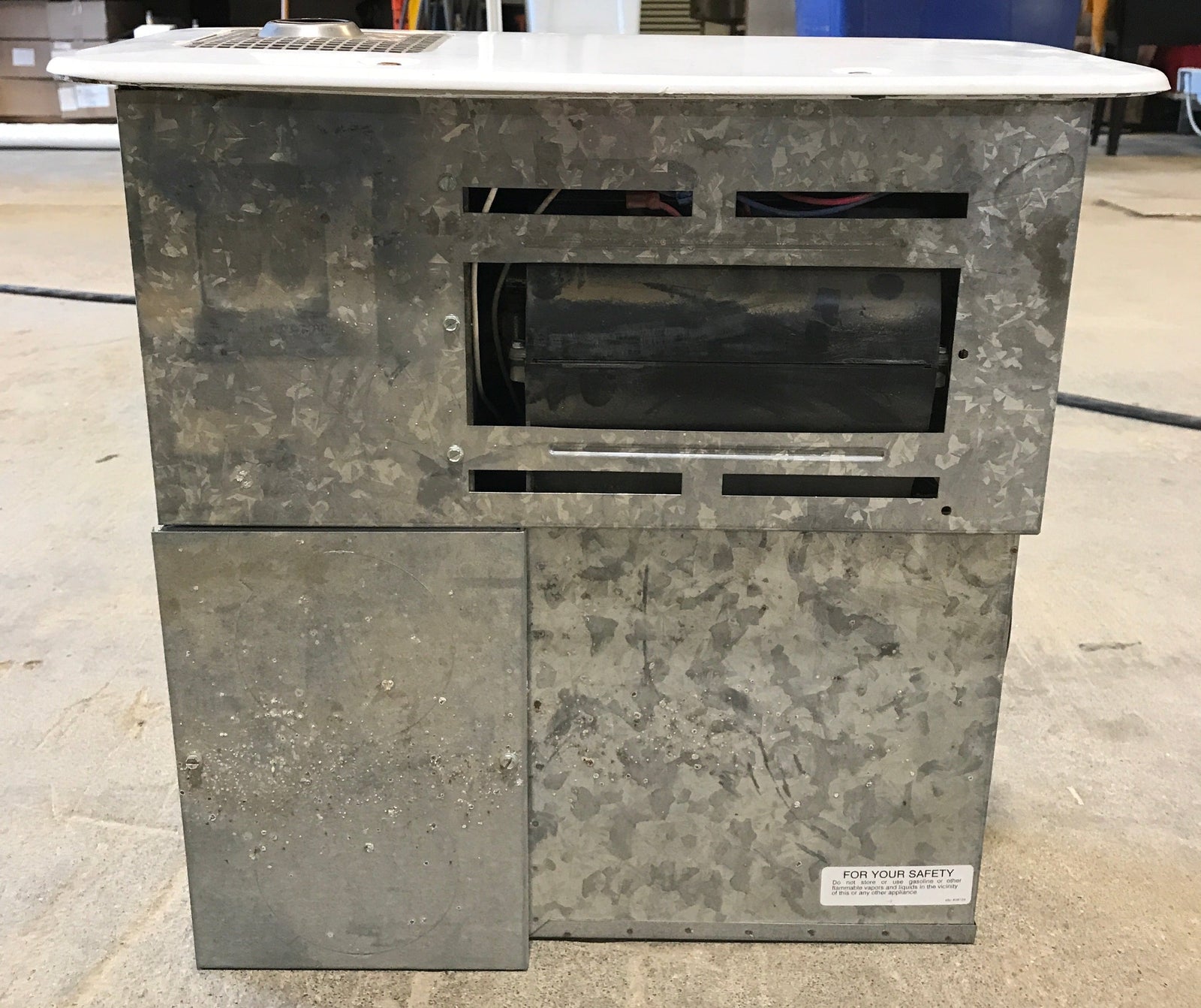 25,000 BTU USED 8525-IV-DCLP HYDROFLAME RV Propane Furnace - Young Farts RV Parts