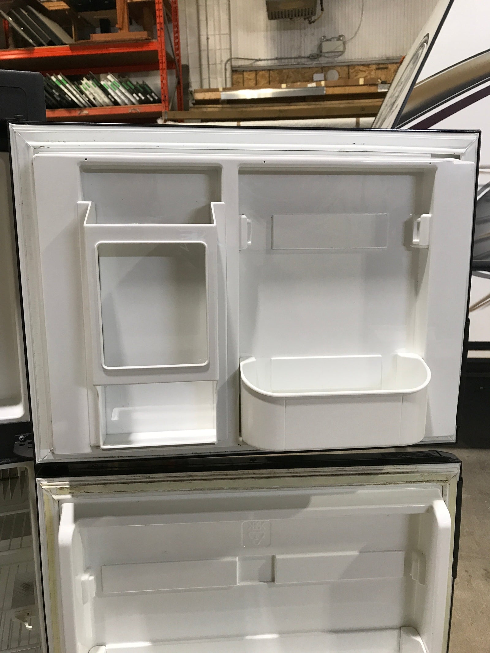 Used Complete Dometic RM2652 Fridge 2-WAY