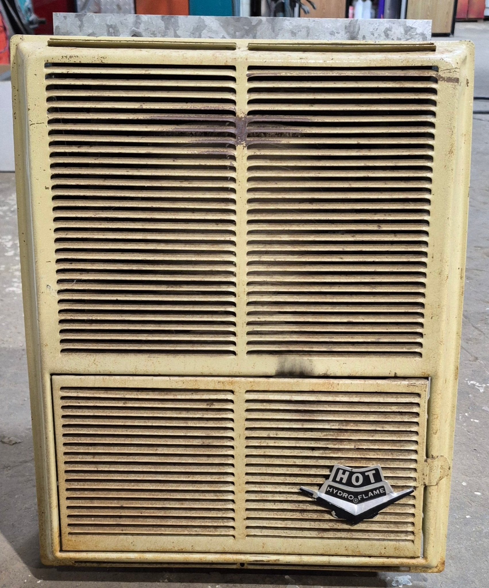 7000 BTU USED BRC - 10A HYDRO FLAME RV Propane Furnace - Young Farts RV Parts