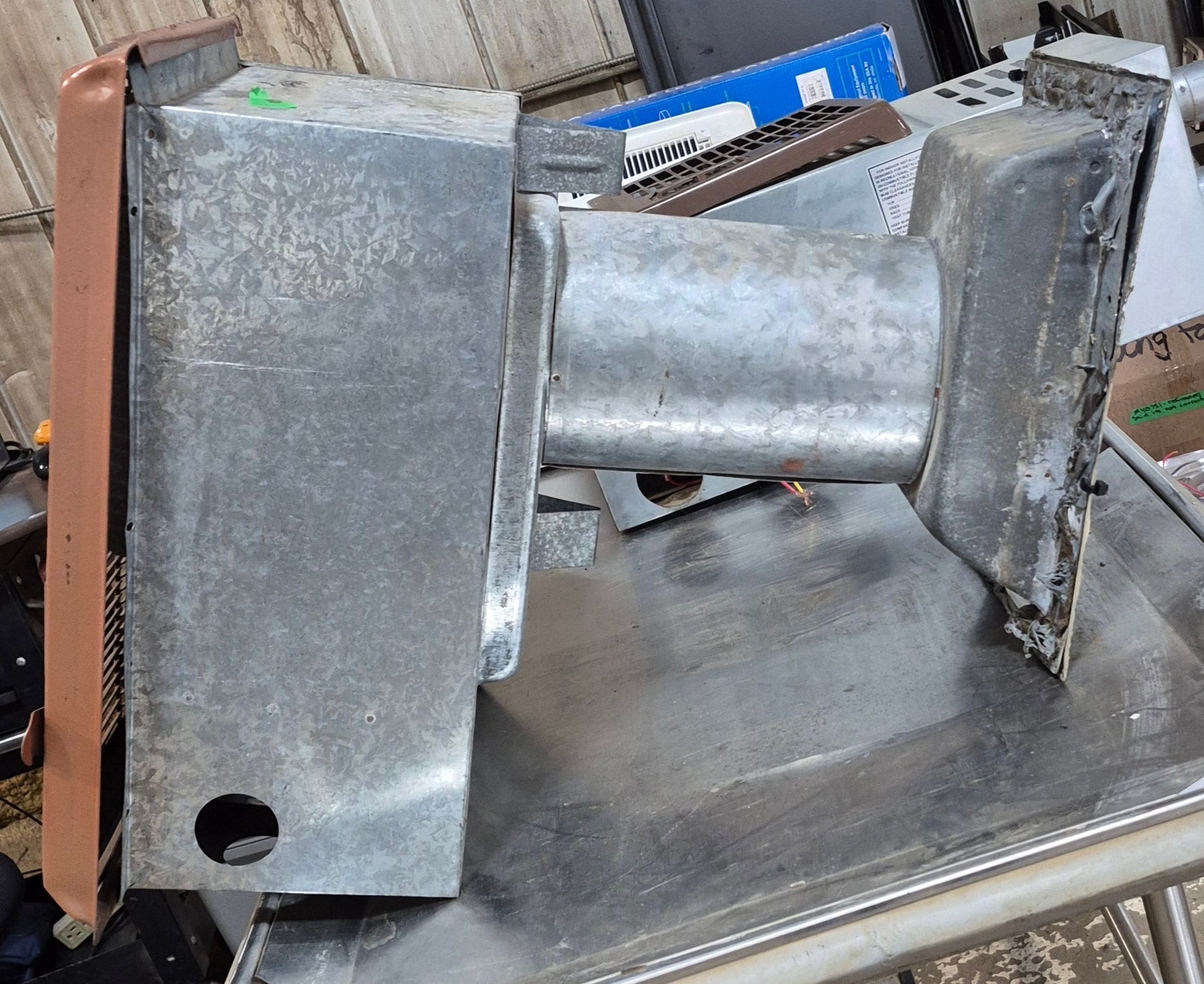 7000 BTU USED BRC - 10A HYDRO FLAME RV Propane Furnace - Young Farts RV Parts