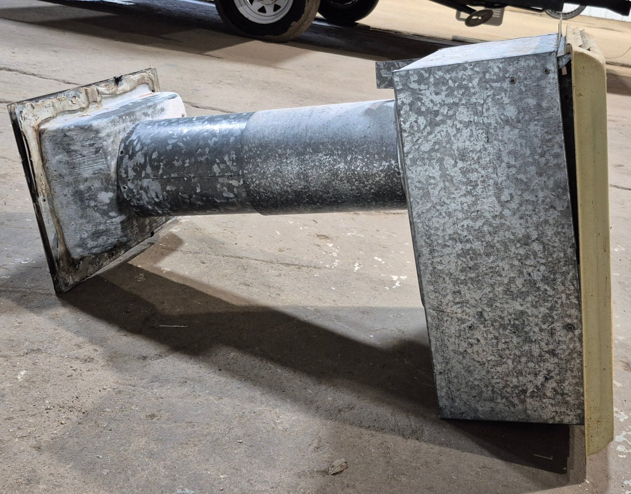 7000 BTU USED BRC - 10A HYDRO FLAME RV Propane Furnace - Young Farts RV Parts