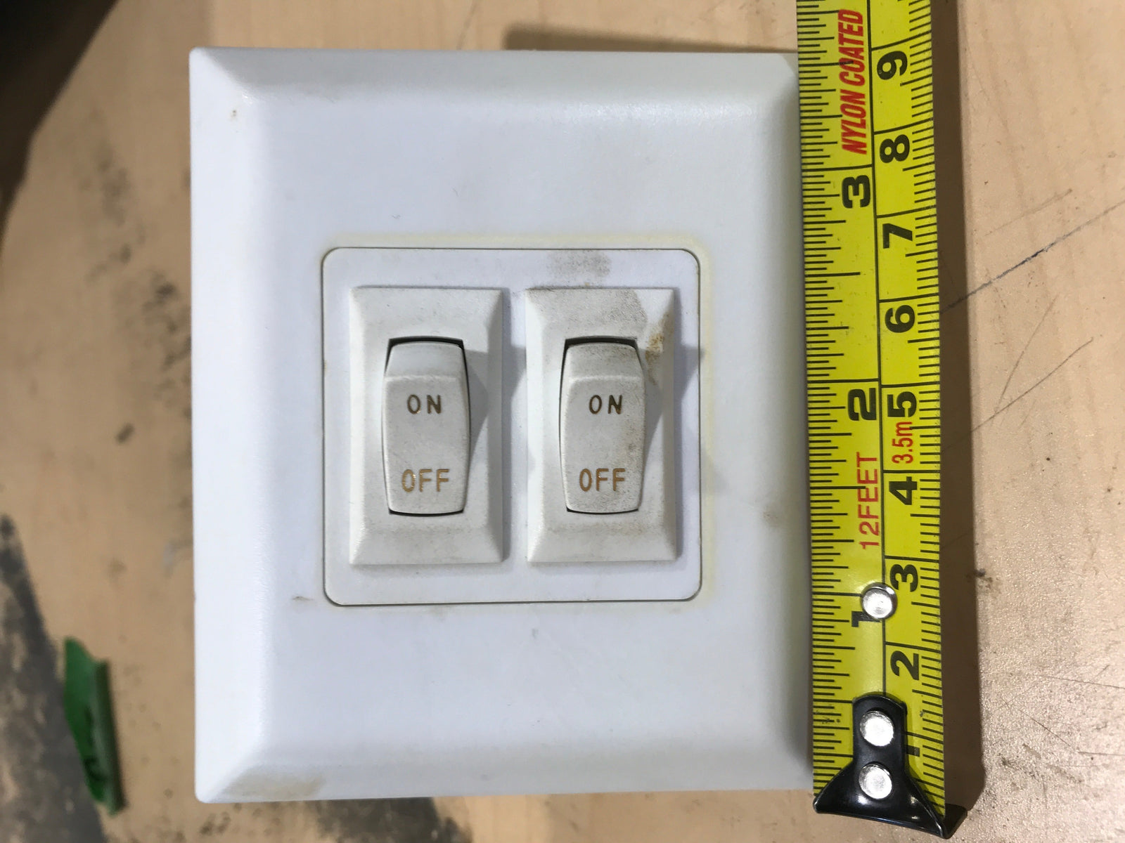Used 12v RV Double Light Switch