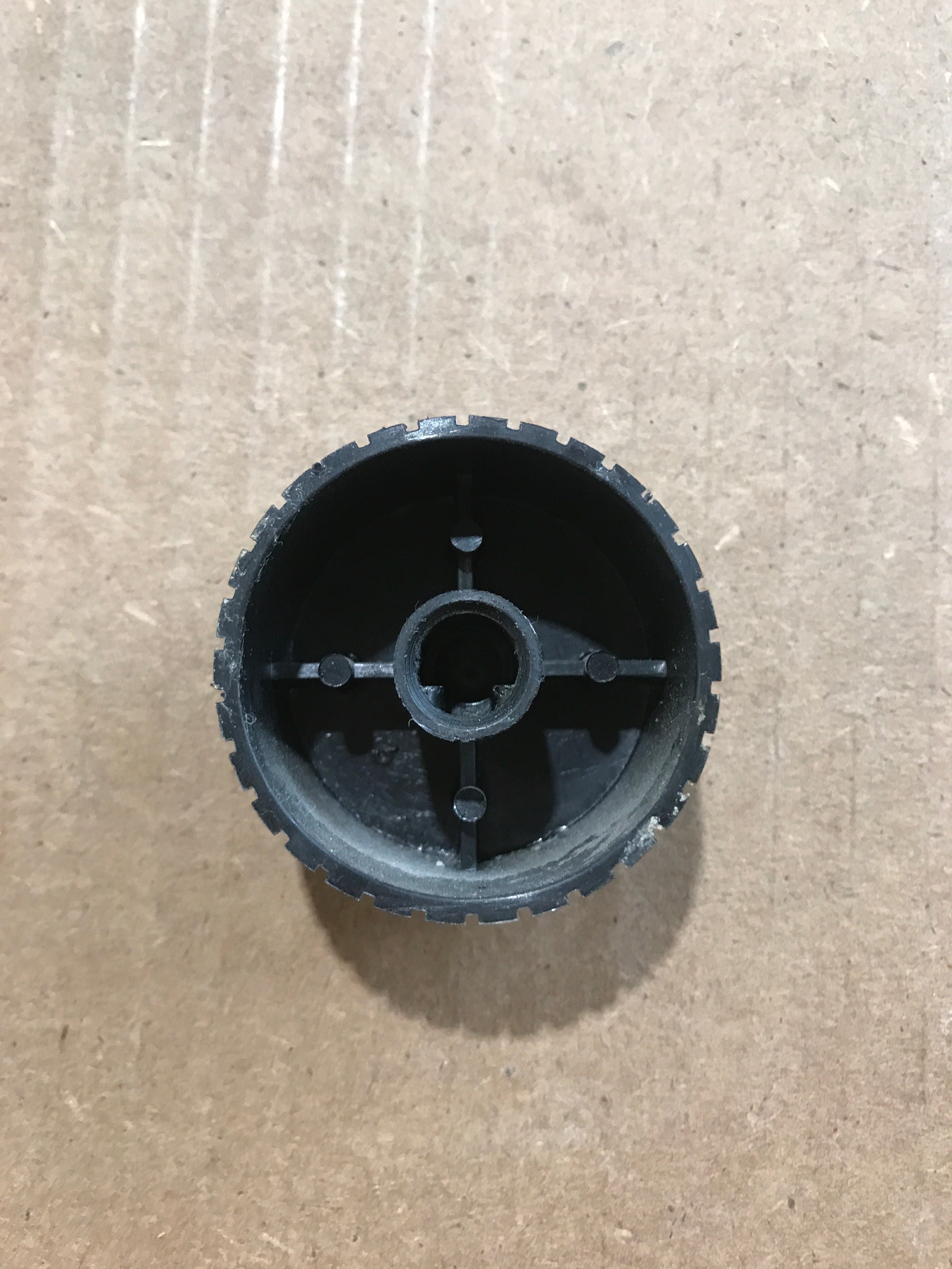 Used Magic Chef Burner Knob - 7733P01860