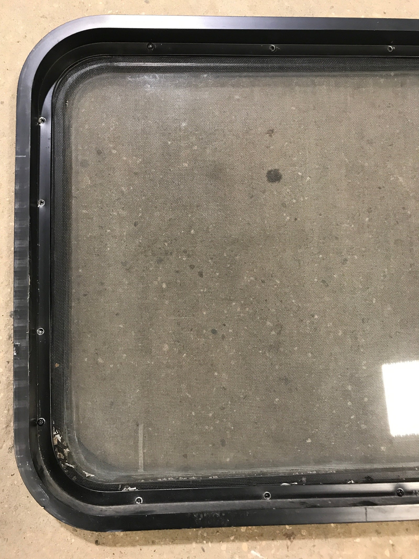 Used Black Radius Opening Window : 60