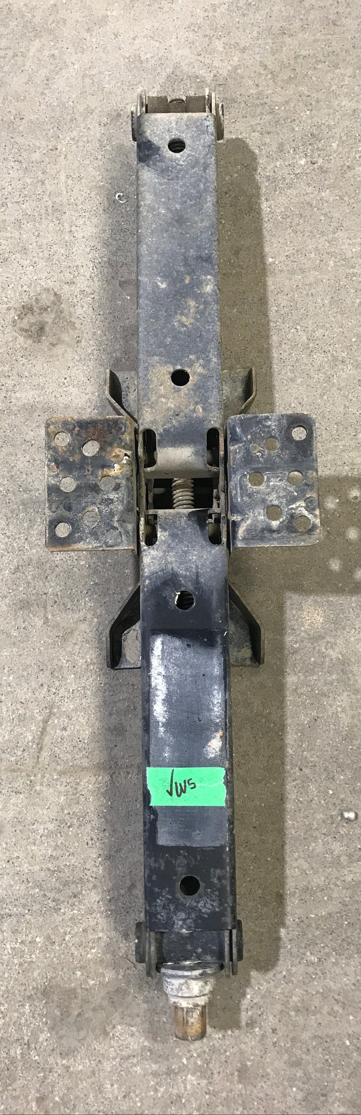 Used Stabilizer Jack 26"