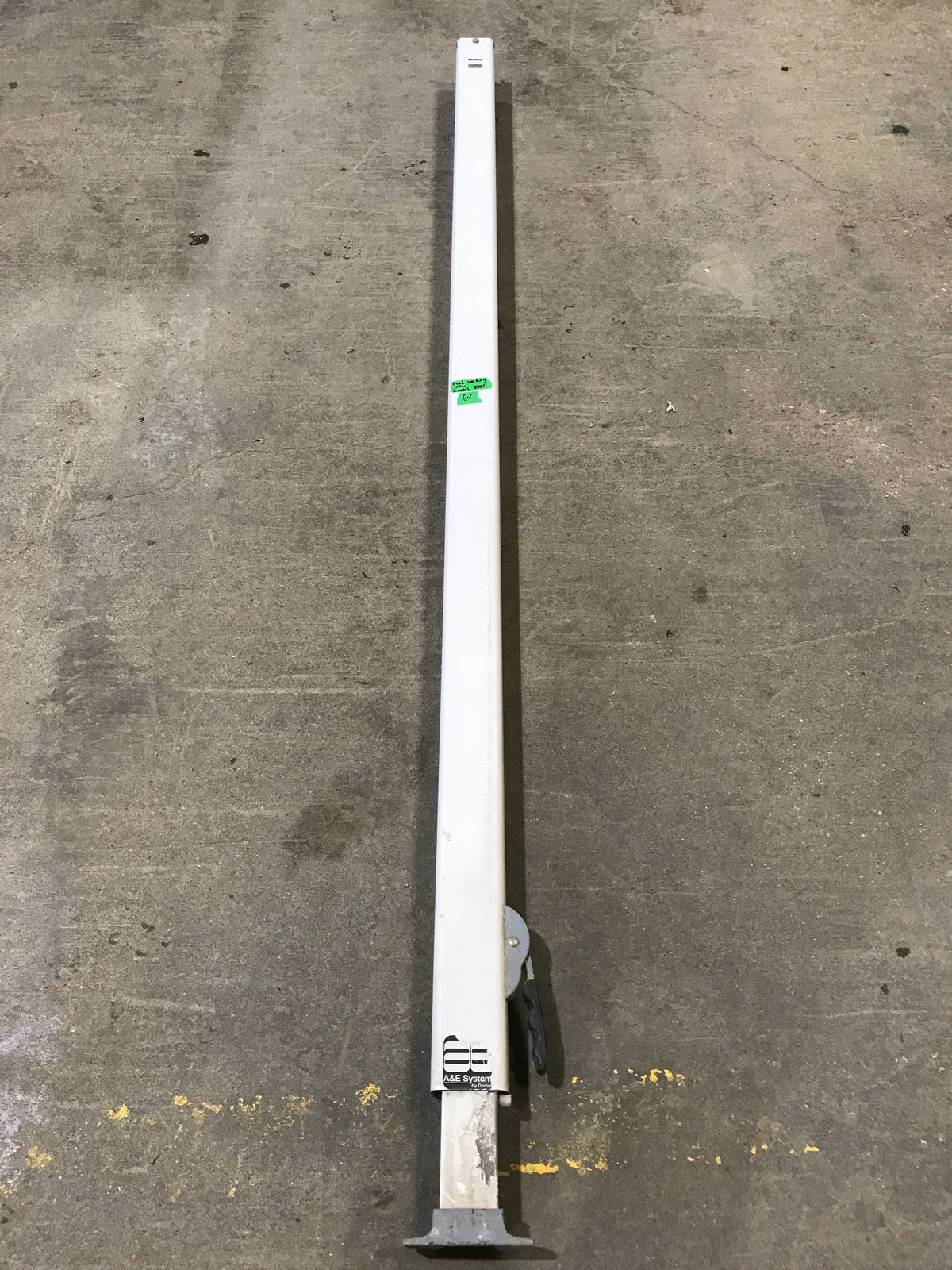 Used Dometic / A&E 8500 Awning Single Manual Arm