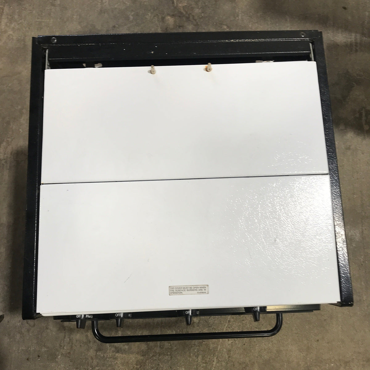 Used Magic Chef RV Range, 3 Burner - 22TW-3BZ