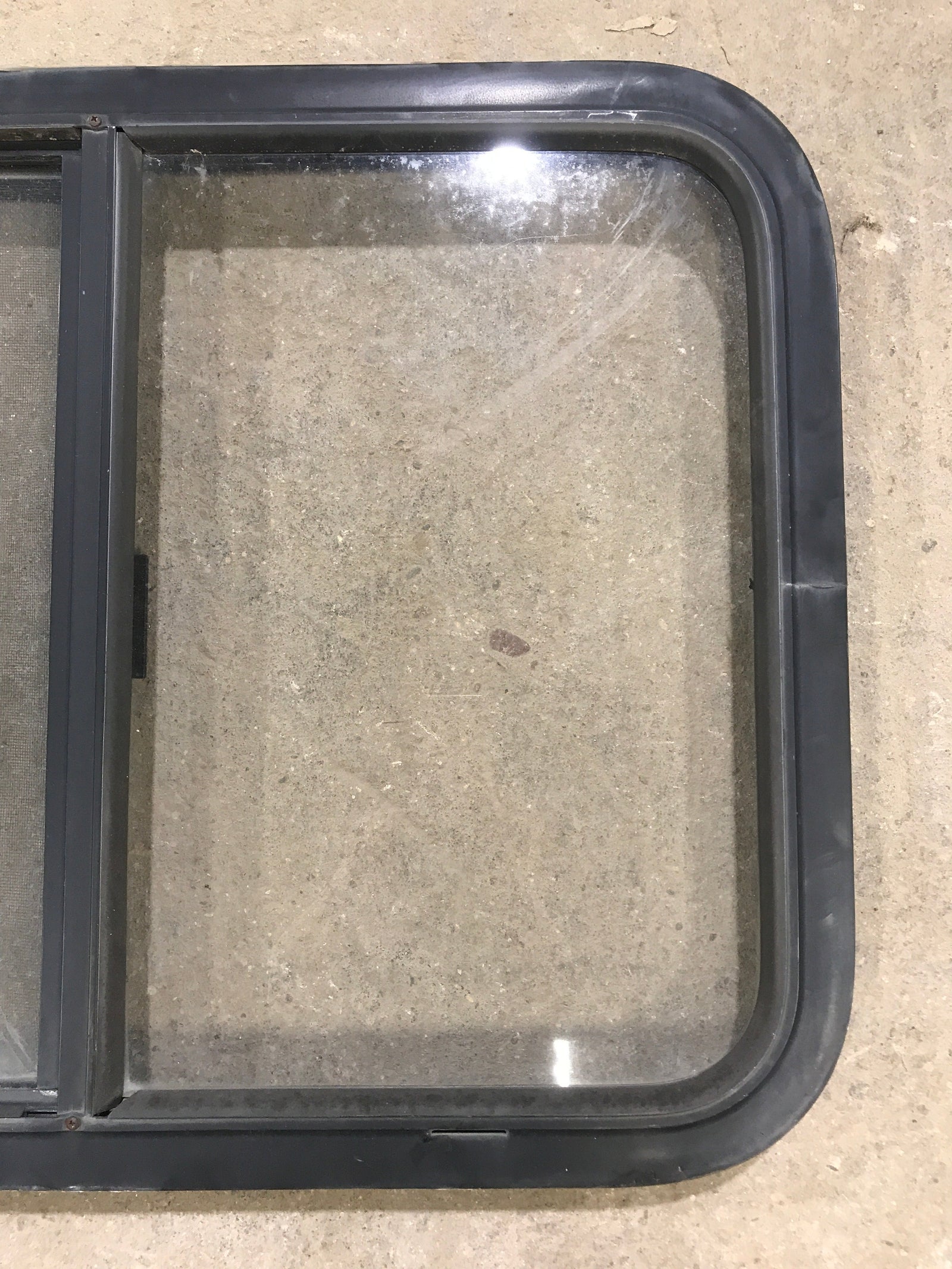 Used Black Radius Opening Window : 29.5