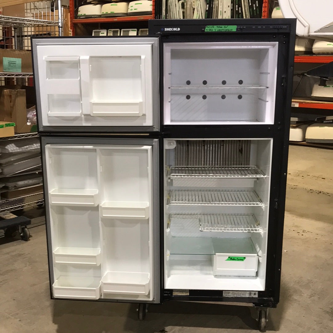 Used Complete Norcold 6162 Fridge 2-Way