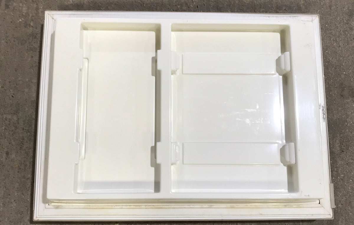 Used Dometic RH Freezer Door 2932561141