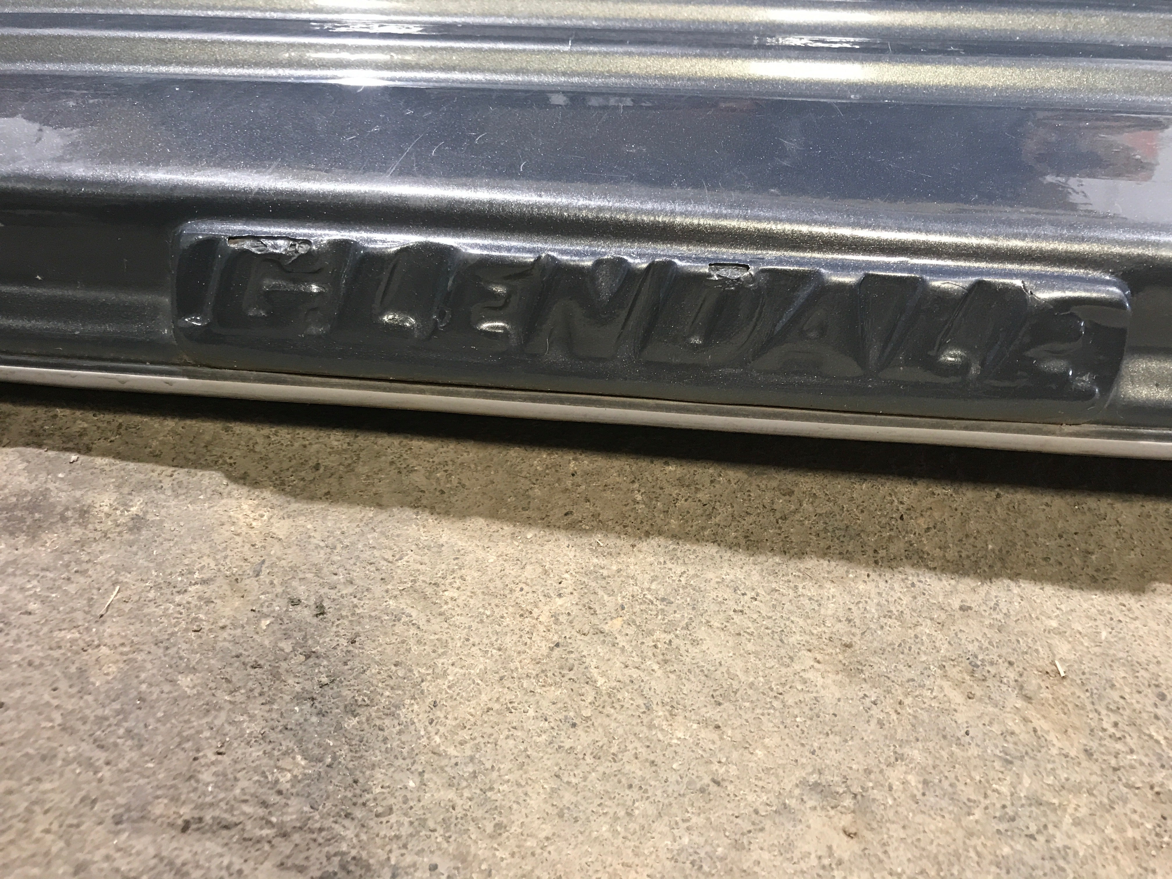 Used 1990 FORD F350 Motorhome Front Fender Running Board - Drivers Side - Young Farts RV Parts