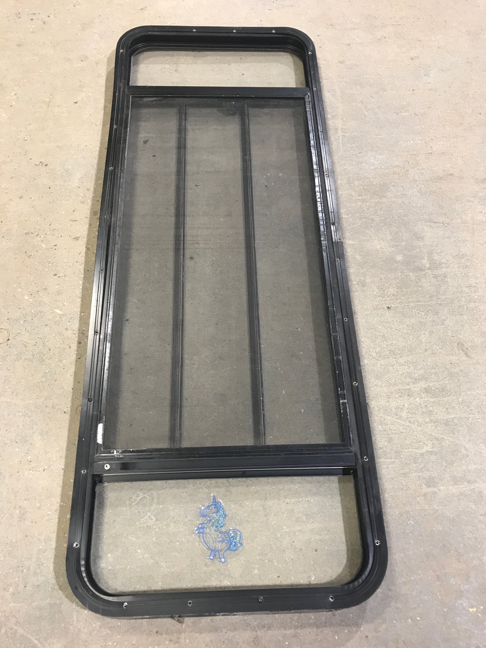 Used Black Radius Opening Window : 60