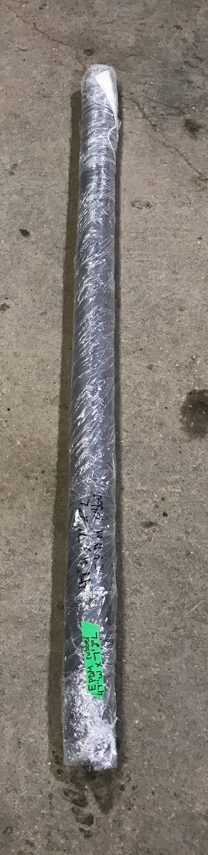 Used EPDM Roofing Membrane, White - 3'9" W x 7'2" L