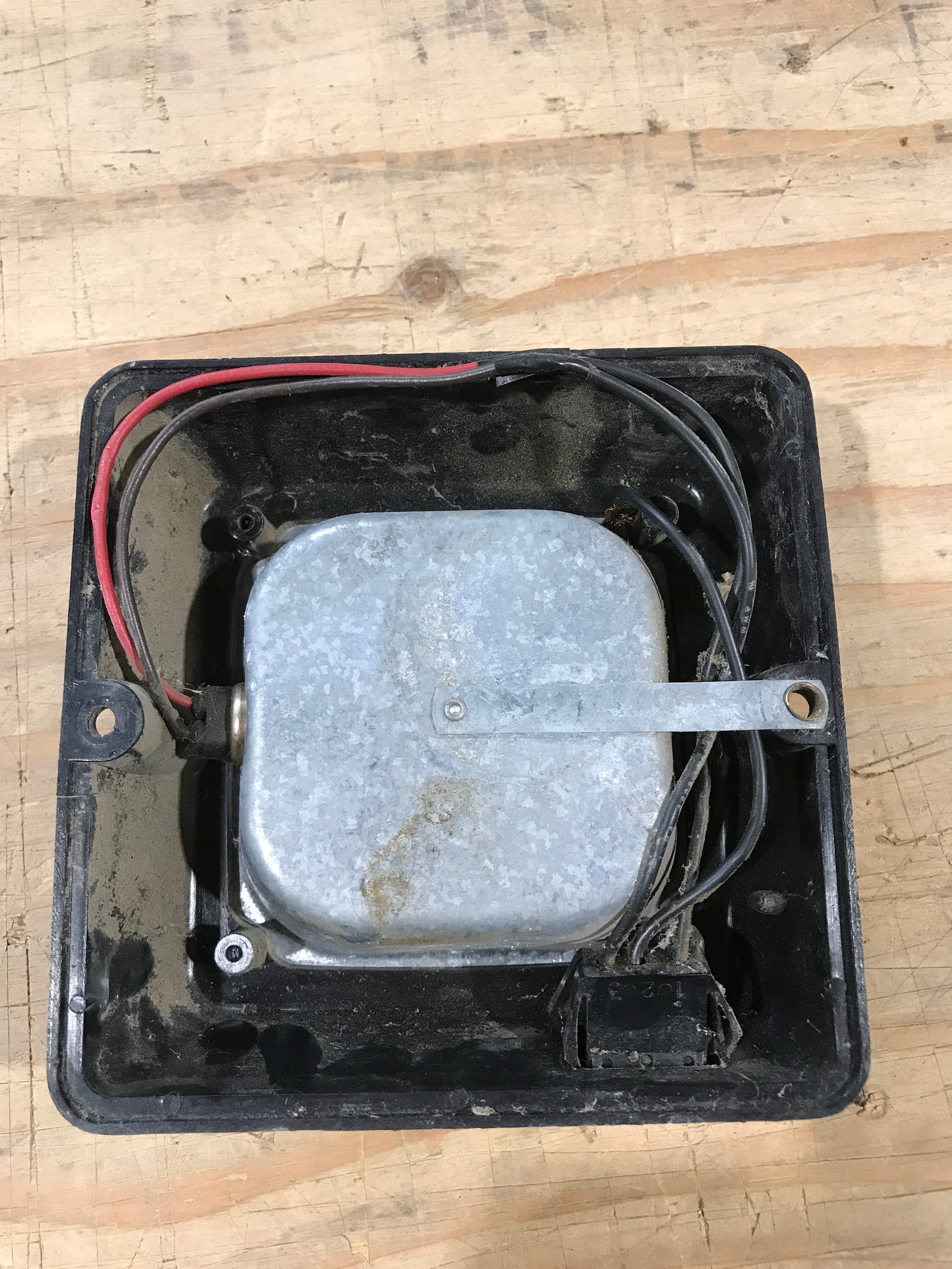 Used Porch/ Exterior Light - Clear Lens - 6