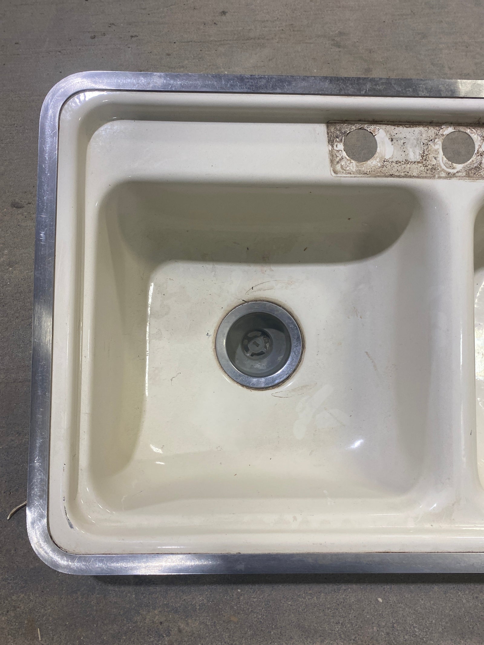 Used Double Kitchen Sink 33” W x 19” L